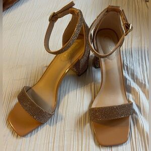 Comfort low‎ heel gold rhinestone embellished strappy block heel shoes, size 9